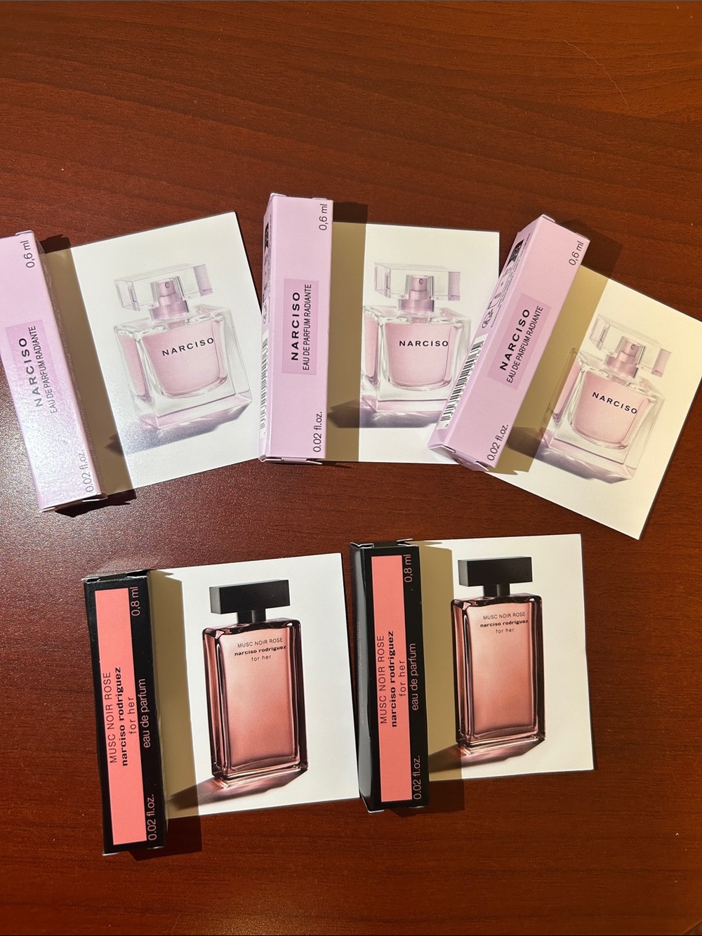 5 pieces Narciso Rodriguez Samples